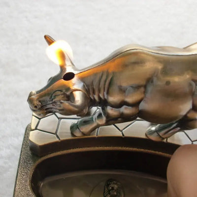 Metal ashtray with lighter Woodneed